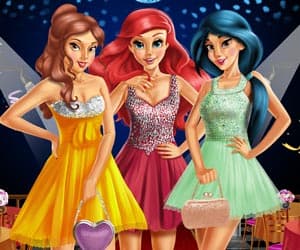 free online games - Princesses Prom Night